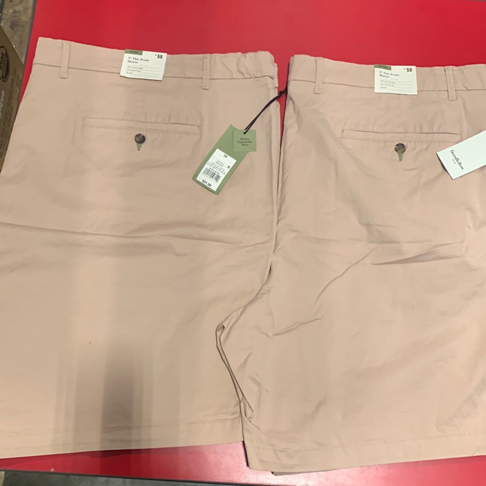 Bundle of 2 Goodfellow & Co 58” Waist 9” Flat Front Peach Short